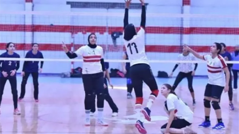 سيدات 