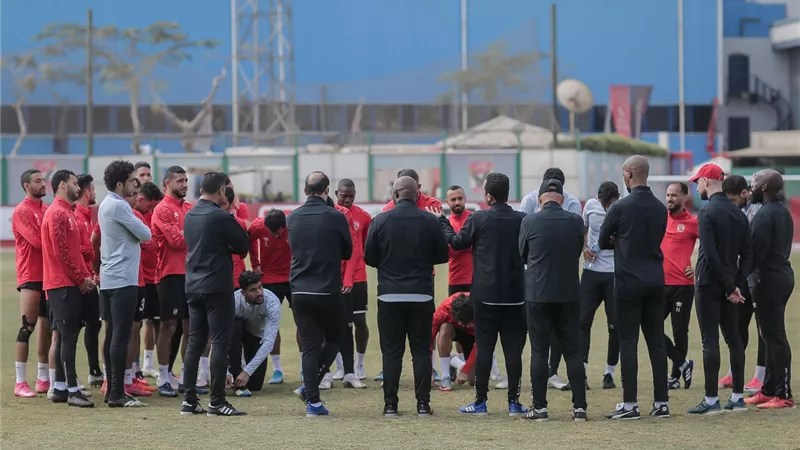 موسيمانى يعلن أول الراحلين عن الاهلى