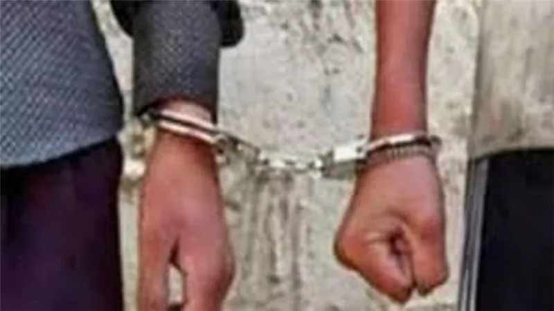 الصديقان تخلصا من التاجر بعد أن هددهما بالدفع أو الحبس بسوهاج