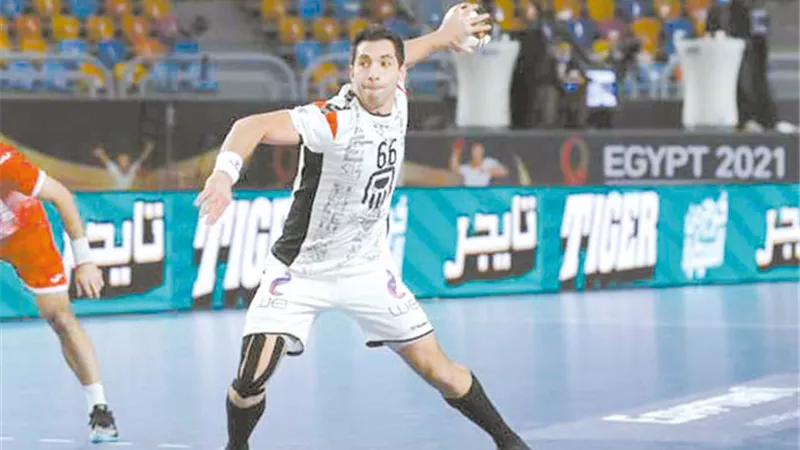 منتخب اليد في معسكر مغلق بالمعادي