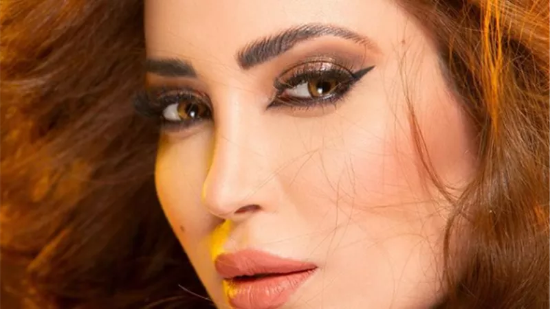 شاهد..نسرين طافش خلف الكواليس