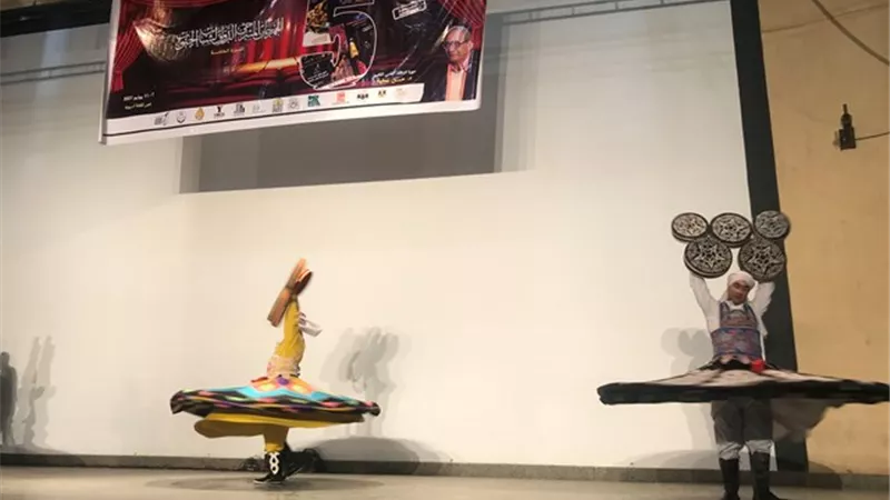 فرقة أسيوط القومية للفنون الشعبية تشعل حفل افتتاح مهرجان مسرح شباب الجنوب