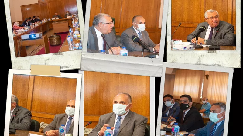 عبد العاطى والقصير يترأسا اجتماع لدراسة تفاصيل مشروع التحول لنظم الرى الحديث