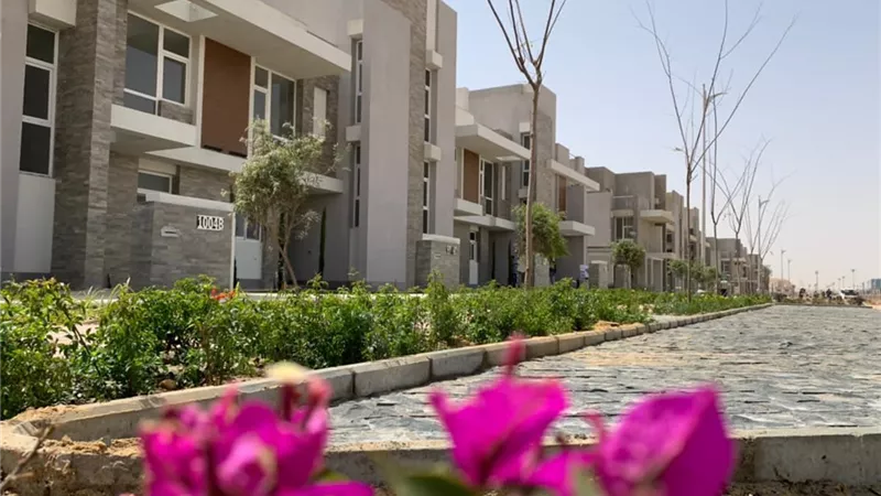وزير الإسكان يستعرض إنجازات الوزارة خلال 7 أعوام بمختلف القطاعات .. صور