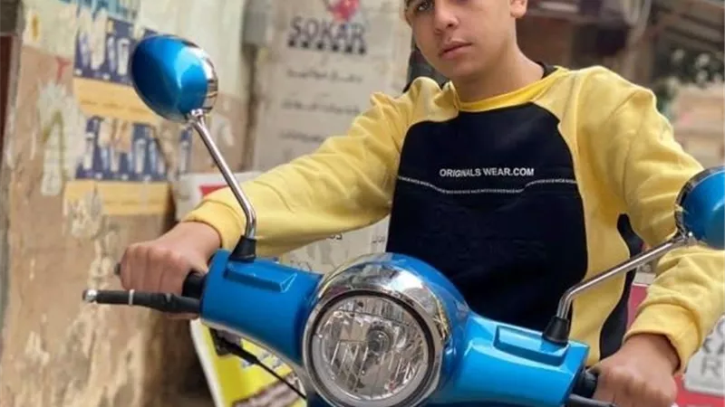 مقتل طالب بطعنه 