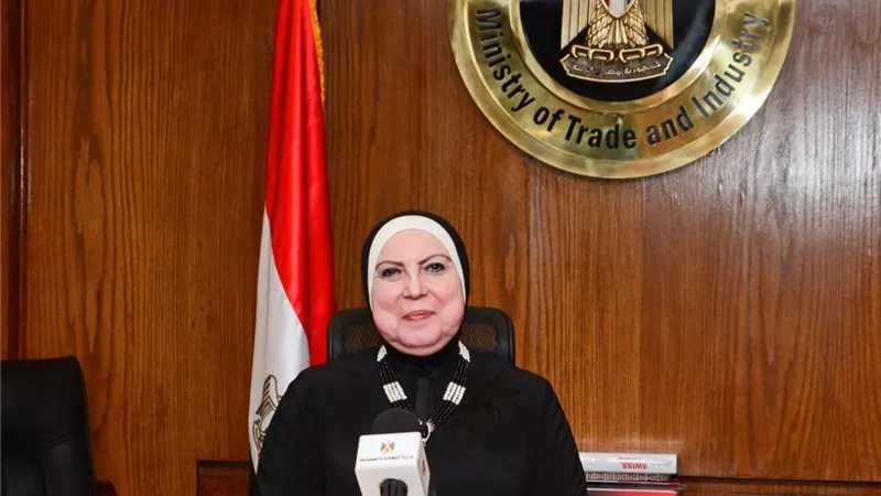 وزيرة التجارة تشارك في الحلقة النقاشية لـ«اليونيدو» حول تبني مفاهيم الثورة الصناعية الرابعة