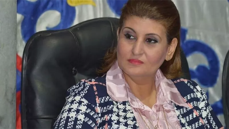 منقذ و اسطونة اكسجين على حمامات السباحة بالاسكندرية