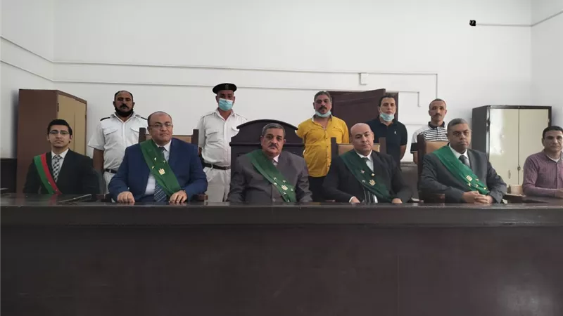 جنايات الفيوم الاعدام شنقا ل5 متهمين والمؤبد ل3 متهمين والمشدد15عام لمتهم وبراءة متهم