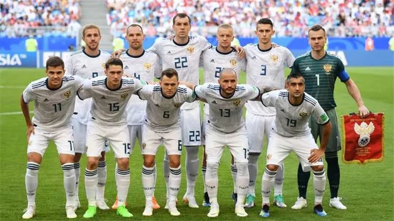 المنتخب الروسى يعلن سلبية مسحة لاعبي قبل انطلاق يورو 2020