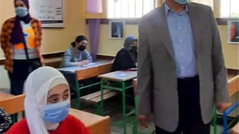 نبوي: إنجليزى إعدادية بورسعيد دون صعوبات