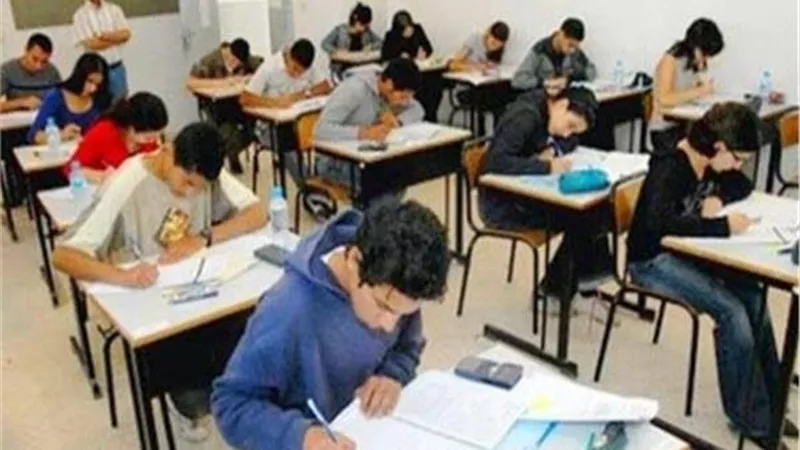 امتحانات الاعدادية.. الدراسات الاجتماعية سهلة والهندسة للطالب المتوسط