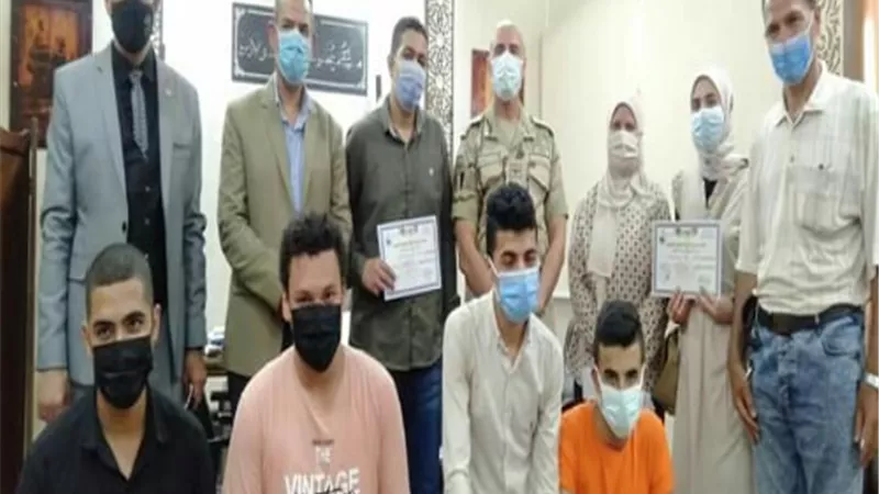 وكيل التعليم بالقليوبية يُكرم الفائزين في مسابقة 