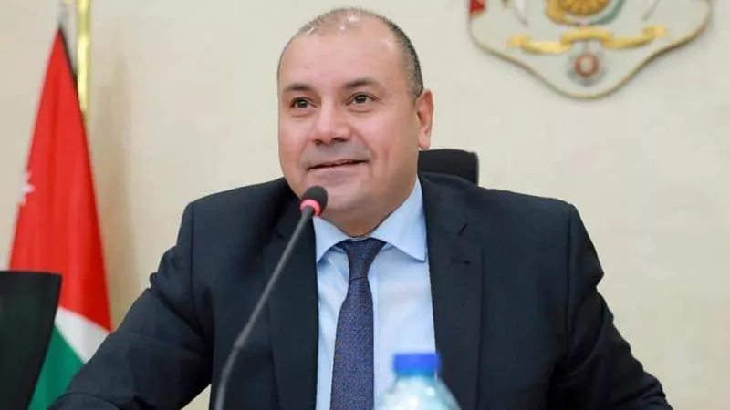 البرلمان الأردني يقر قانون مكافحة الفساد وسط جلبة ومشادات