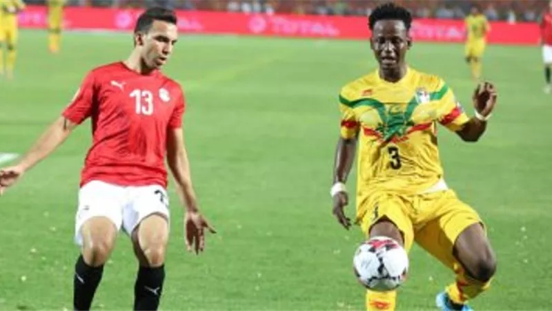 محمد عادل حكما لودية منتخب مصر الأولمبى امام جنوب افريقيا غدًا
