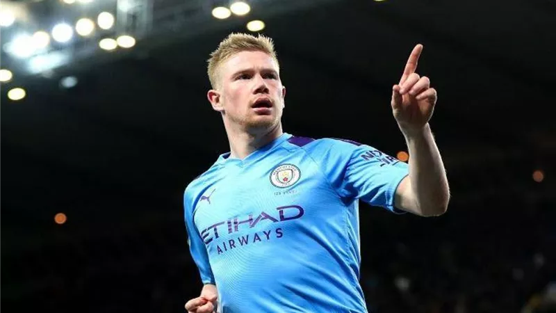 كأس أوروبا.. دي بروين مهدد بالغياب عن مباراة بلجيكا ضد روسيا