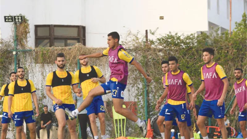 جلال يقود تدريبات الإسماعيلي علي مجموعات