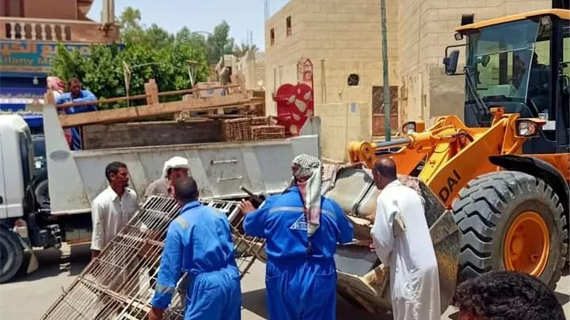 رئاسة مركز ومدينة سيوة تواصل تنفيذ الحملات المكبرة لاعادة الانضباط للشارع السيوى