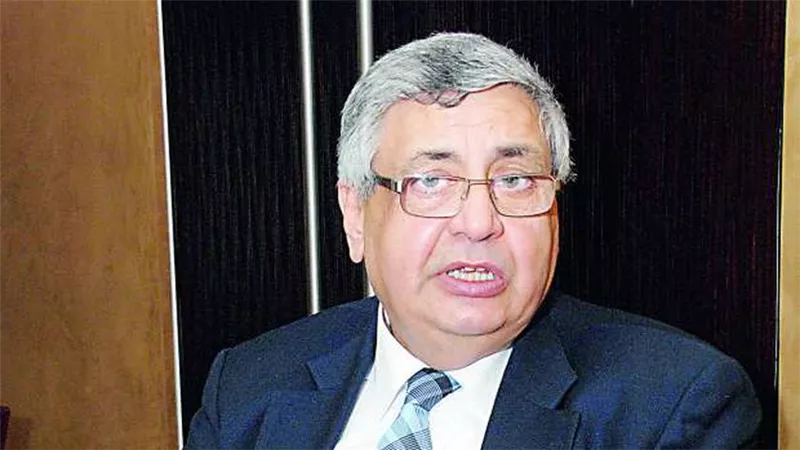 تاج الدين يكشف سلالة الموجة الرابعة لكورونا فى حالة حدوثها