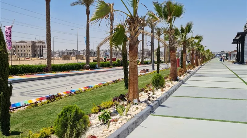 رئيس جهاز مدينة الشيخ زايد: الانتهاء من تنفيذ الممشي السياحى بالواجهة الغربية .. صور