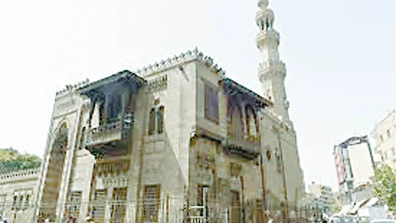 جامع القاضي يحيي.. مدرسة