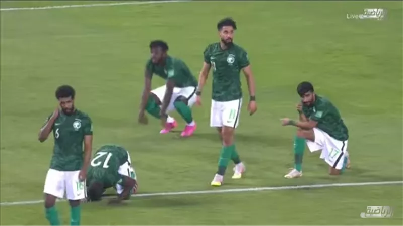 فى 10 دقائق .. السعودية تهزم سنغافورة .. تصفيات كأس العالم 2022