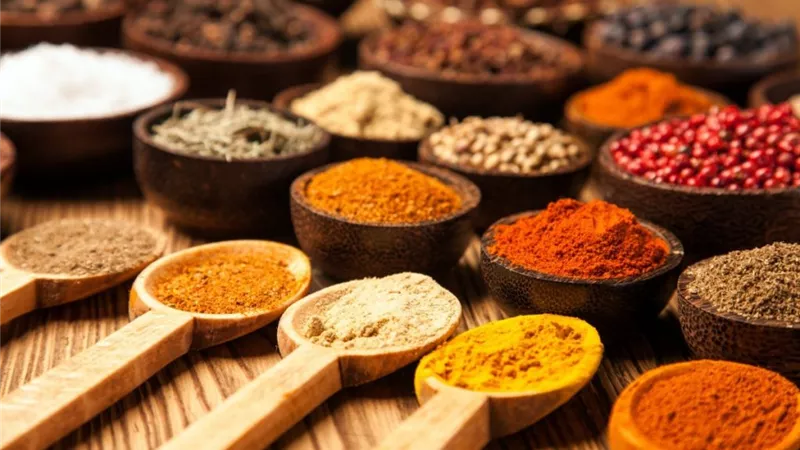 التوابل.. أخطر 9 أطعمة على المخ
