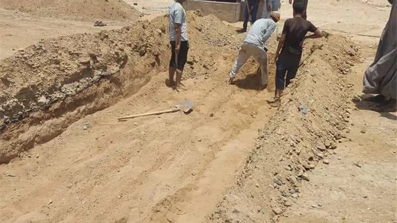 إستمرار أعمال التطوير بمدينة الشلاتين. صور