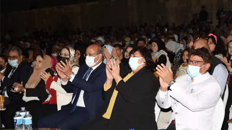 وزيرة الثقافة تطلق فعاليات المهرجان الدولى للطبول والفنون التراثية الثامن