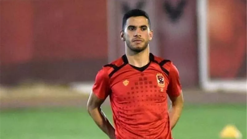 قرار جديد من الاهلى بشأن ناصر ماهر