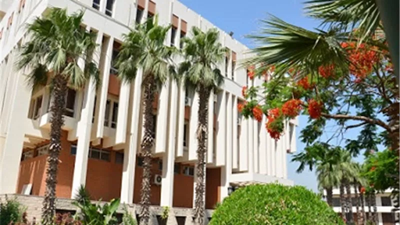 بروتوكول تعاون بين مركز بحوث الفلزات وشركة الصرف الصحى للقاهرة الكبرى