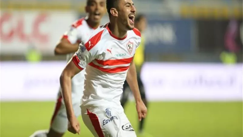 مدافع الزمالك يكشف حقيقة رحيلة عن الفريق