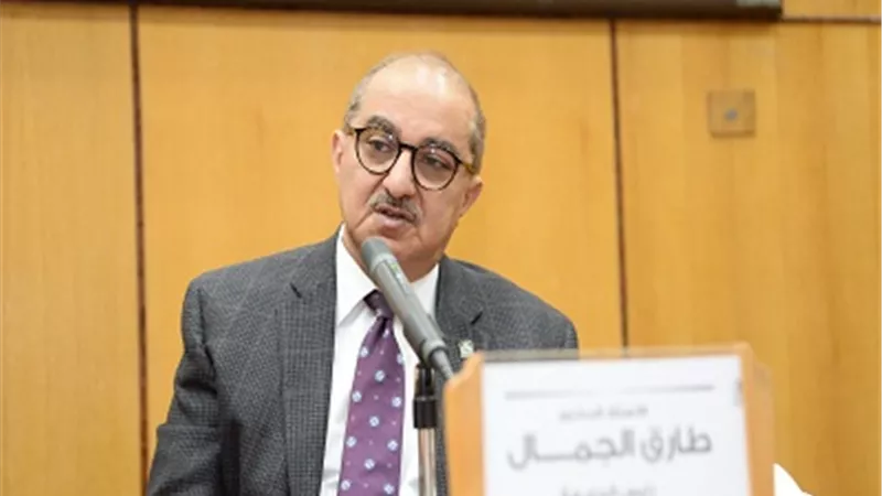 جامعة أسيوط تشهد غداً انطلاق حملة للتبرع بالدم بمناسبة الاحتفال باليوم العالمي