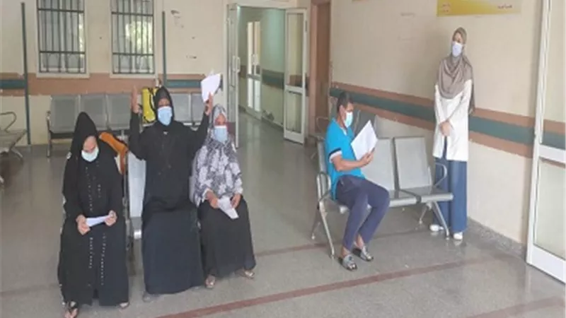 خروج 4 حالات كورونا من مستشفى قفط التعليمى بقنا