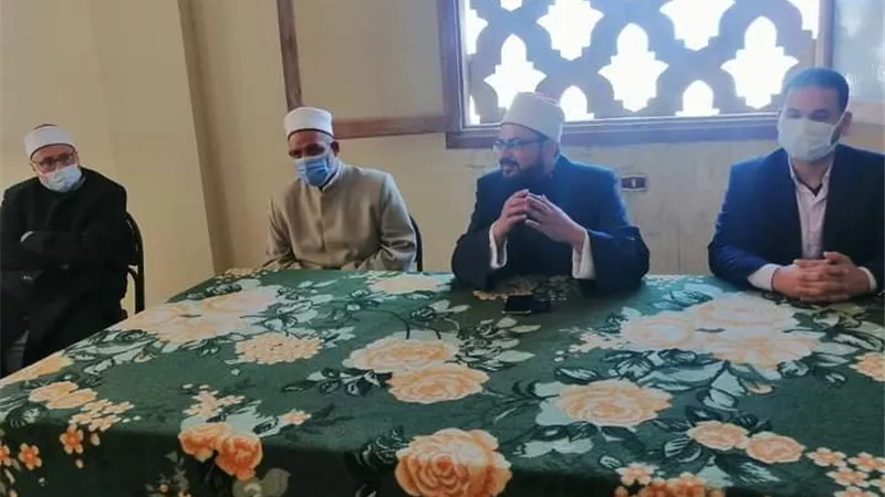 ندوة بقاعة مناسبات مسجد العوام بمطروح حول الخطاب الديني والسوشيال ميديا