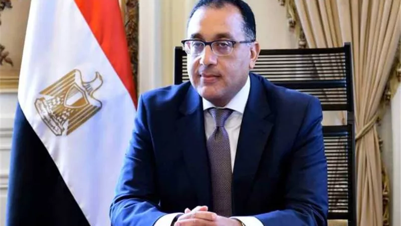رئيس الوزراء يشهد توقيع عدد من اتفاقيات التعاون بين مصر وفرنسا