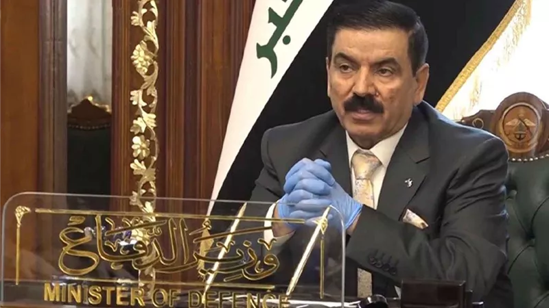 وزير الدفاع العراقي يبحث التعاون مع سفير روسيا لدى بغداد