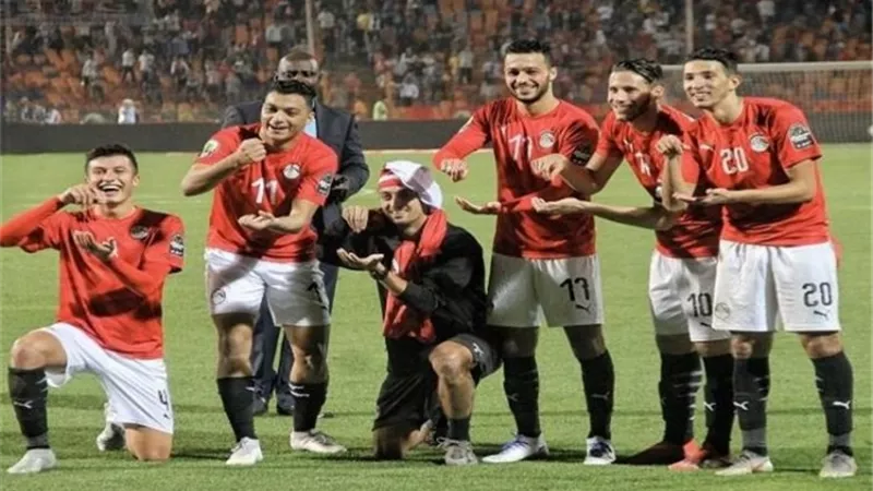 مصر تهزم جنوب أفريقيا بثلاثية ريان ومحسن