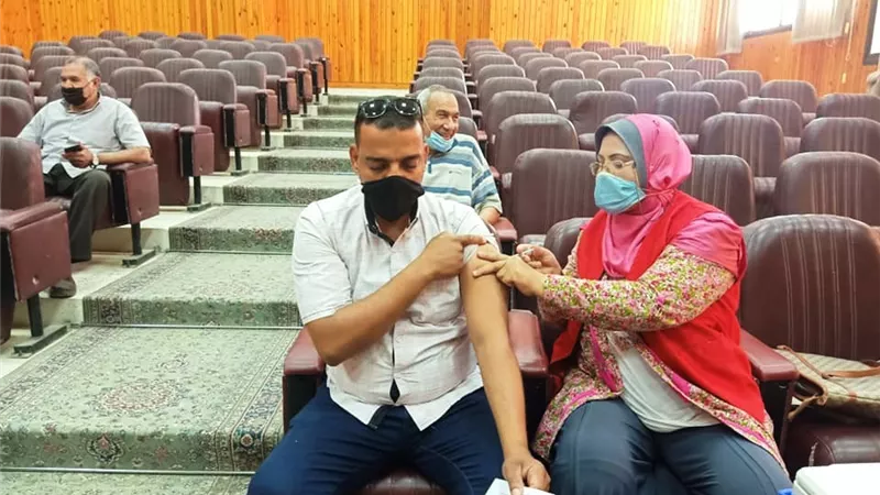 رئيس جامعة المنيا : مراكز خاصة بالجامعة لتطعيم العاملين ضد فيروس كورونا