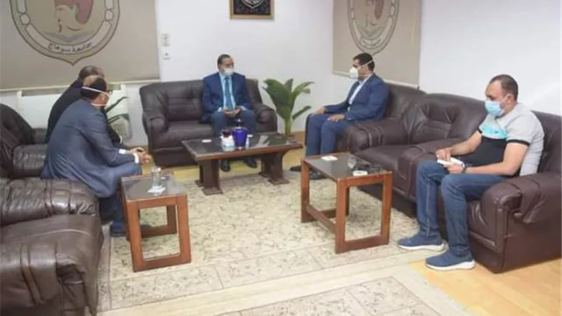 تركيب أحدث جهاز رنين مغناطيسي بمستشفى جامعة سوهاج الجديدة