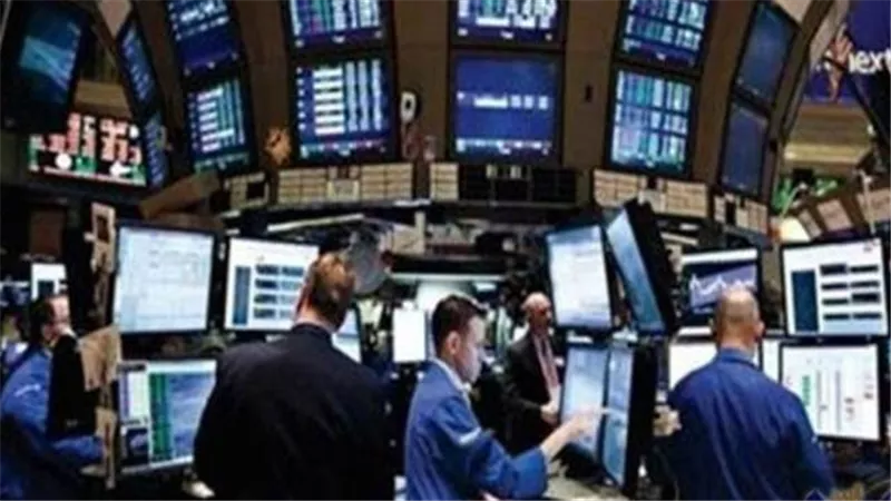 ارتفاع الأسهم البريطانية مدعومة بمكاسب الطاقة