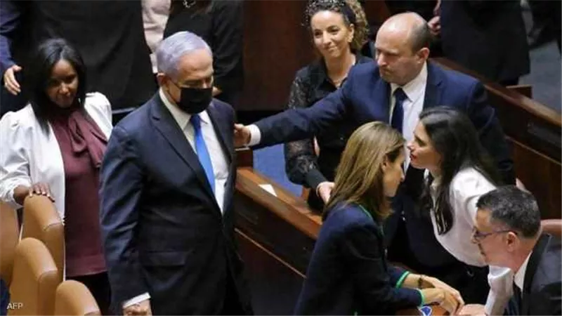 بالتفاصيل.. نائب عربي كاد يطيح الحكومة الإسرائيلية.. وآخر أنقذها