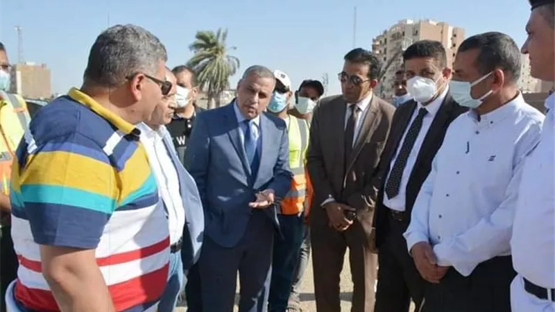 محافظ سوهاج يتفقد أعمال إنشاء مشروع كوبري الثقافة..صور