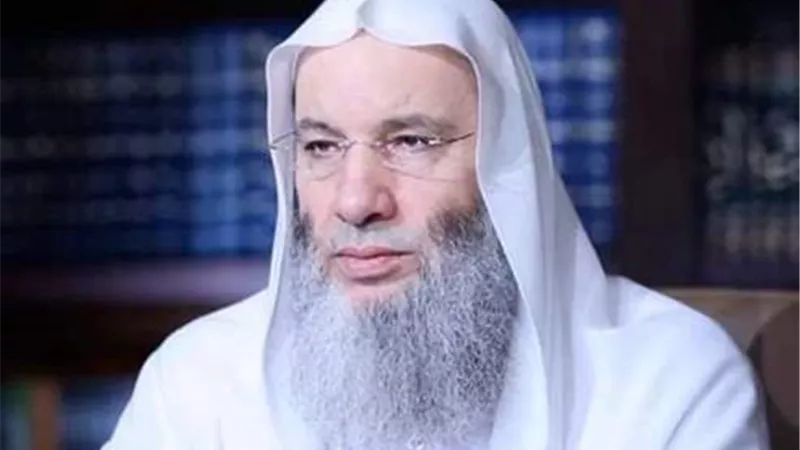 تأجيل محاكمة المتهمين في خلية داعش إمبابة بسبب الحالة الصحية للشيخ محمد حسان