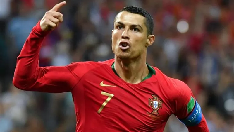 بـ 11 هدفا.. كريستيانو رونالدو يتصدرهدافى اليورو عبر التاريخ