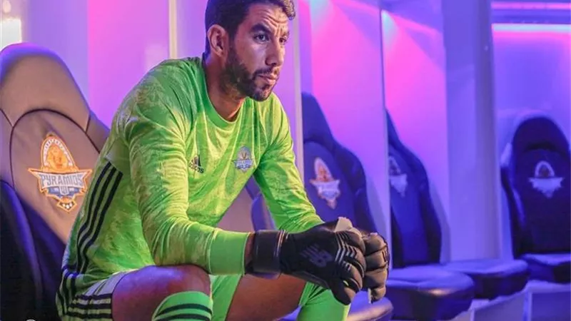 مدرب سموحة: شريف إكرامي أفضل لاعب في المباراة