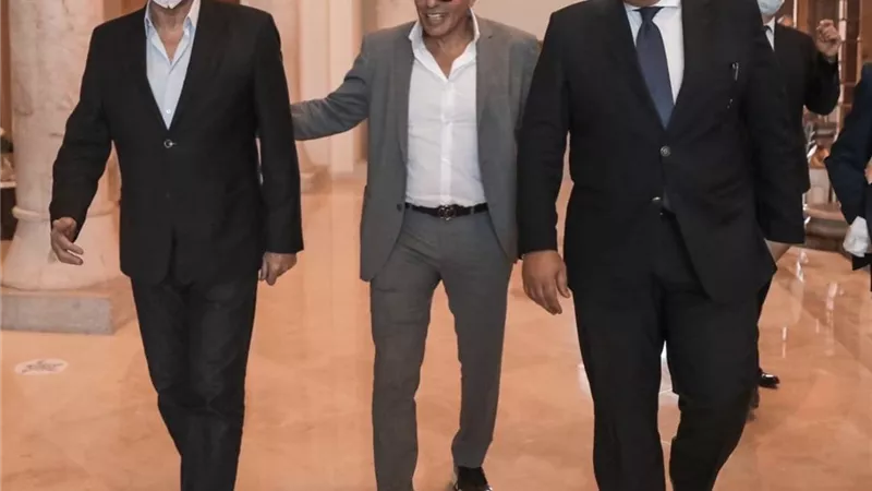 الخطيب يوجه الشكر لسفير مصر فى تونس