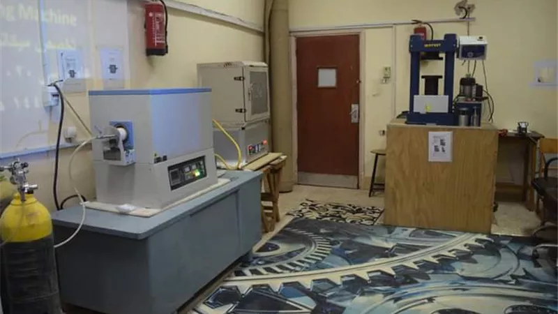 جامعة سوهاج تفتتح معمل هندسة النانو بكلية تكنولوجيا التعليم