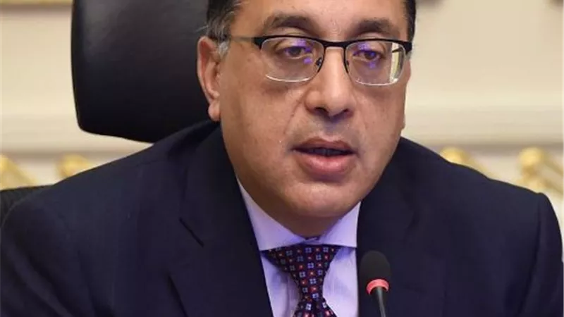 رئيس الوزراء يبحث زيادة الاستثمارات المصرية السعودية مع مسئولين سعوديين