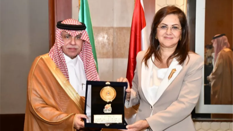 وزيرة التخطيط تلتقي وزير التجارة السعودي ووفد من مجتمع الأعمال بالمملكة السعودية