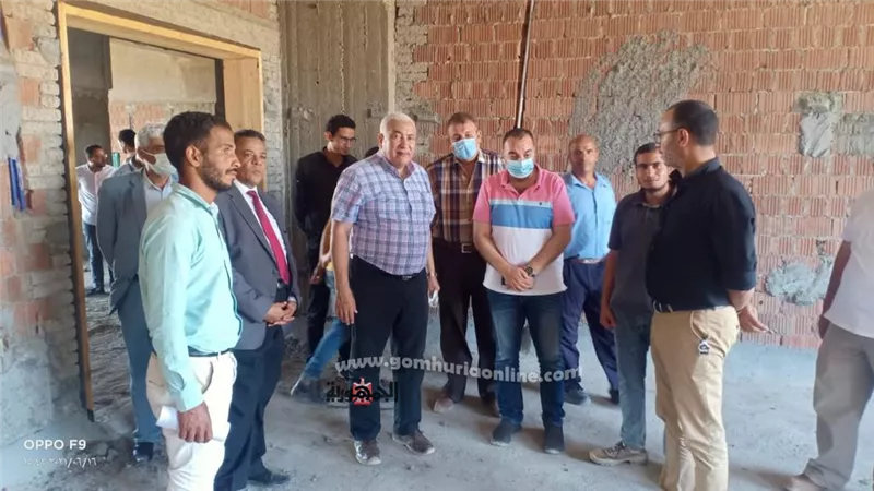 رئيس جامعة السادات يتابع أعمال التشطيب بالطب البيطري ويشدد على الالتزام بالجدول الزمني المحدد .. صور